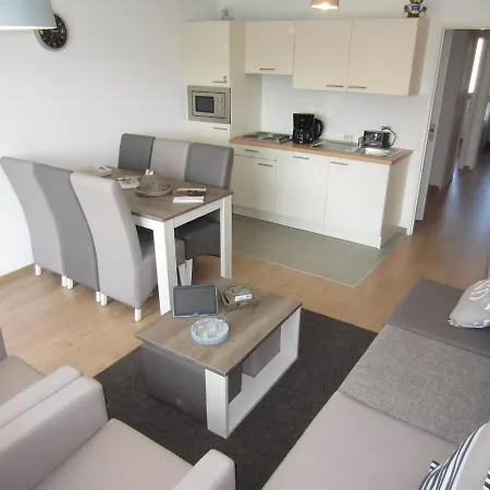 Apartment By The Bray-Dunes Centre דירה *